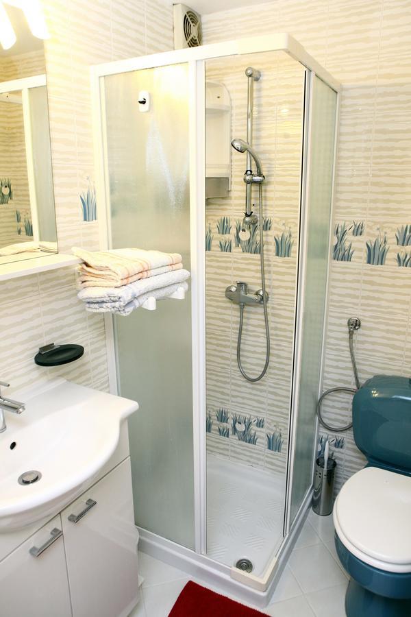 Apartments Nadia Portoroz Nk Екстериор снимка
